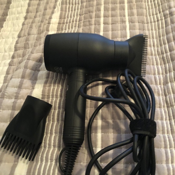 Milin Accessories Milin Hair Dryer With Comb Attachments Never Used